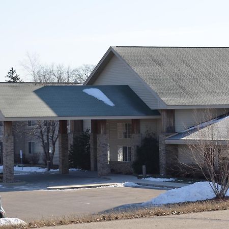 Boarders Inn And Suites By Cobblestone Hotels - Fayette Exteriör bild