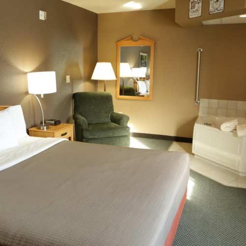 Boarders Inn And Suites By Cobblestone Hotels - Fayette Exteriör bild